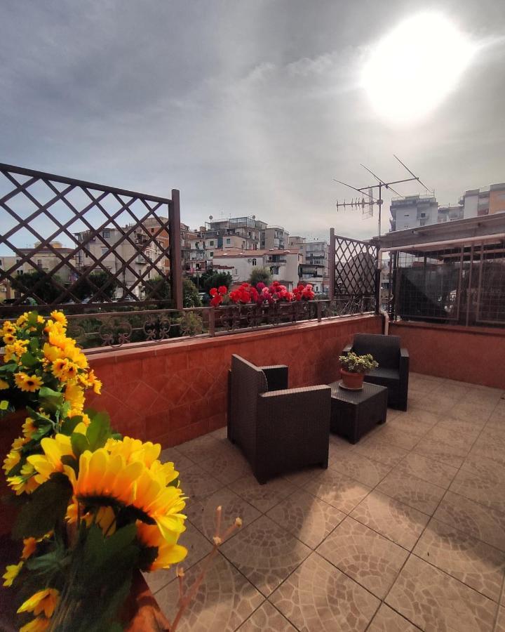 Appartement “Donna Carmela” à Naples Extérieur photo