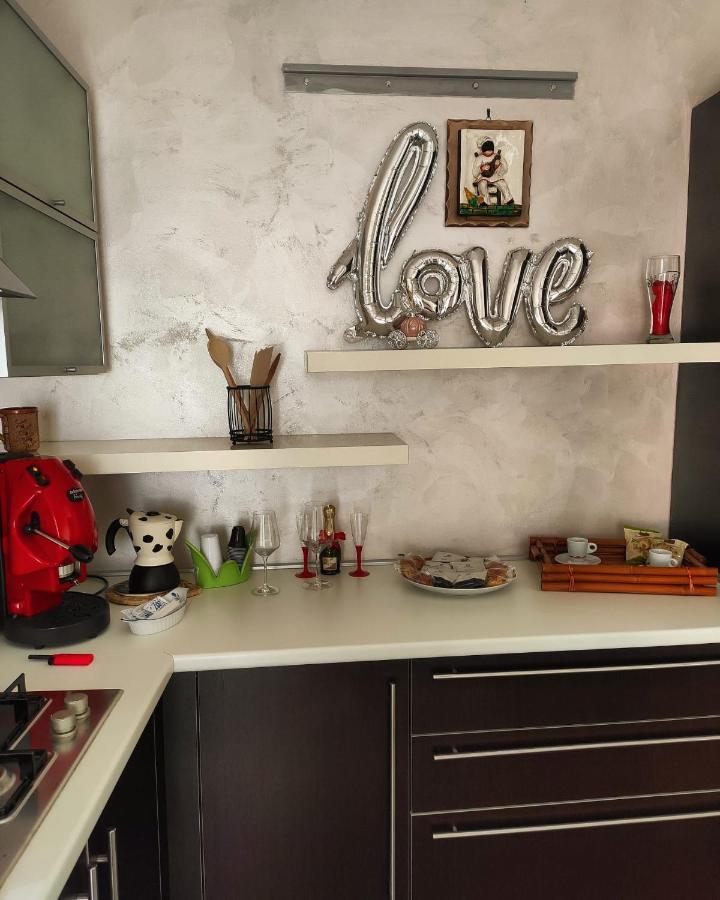 Appartement “Donna Carmela” à Naples Extérieur photo