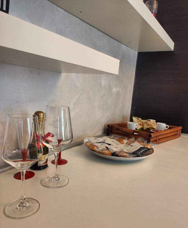 Appartement “Donna Carmela” à Naples Extérieur photo